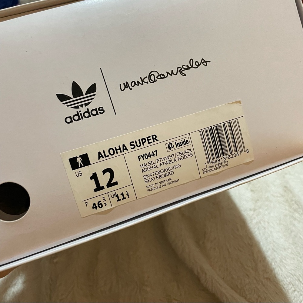 Adidas aloha super gonz brainwash victim - Picture 8 of 8